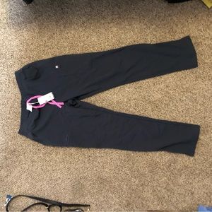 Figs Straight Leg Scrub Pants in Navy with Pink Drawstring